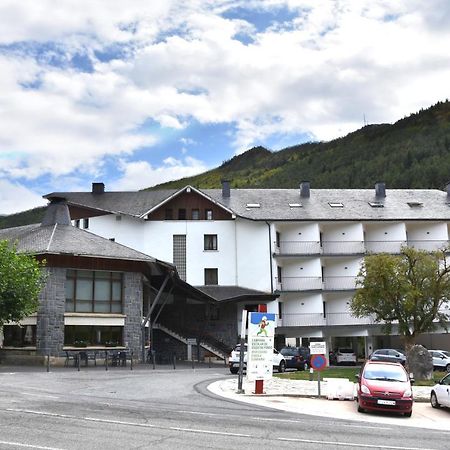 Hotel Y Apartamentos Snoe Isaba Exteriér fotografie