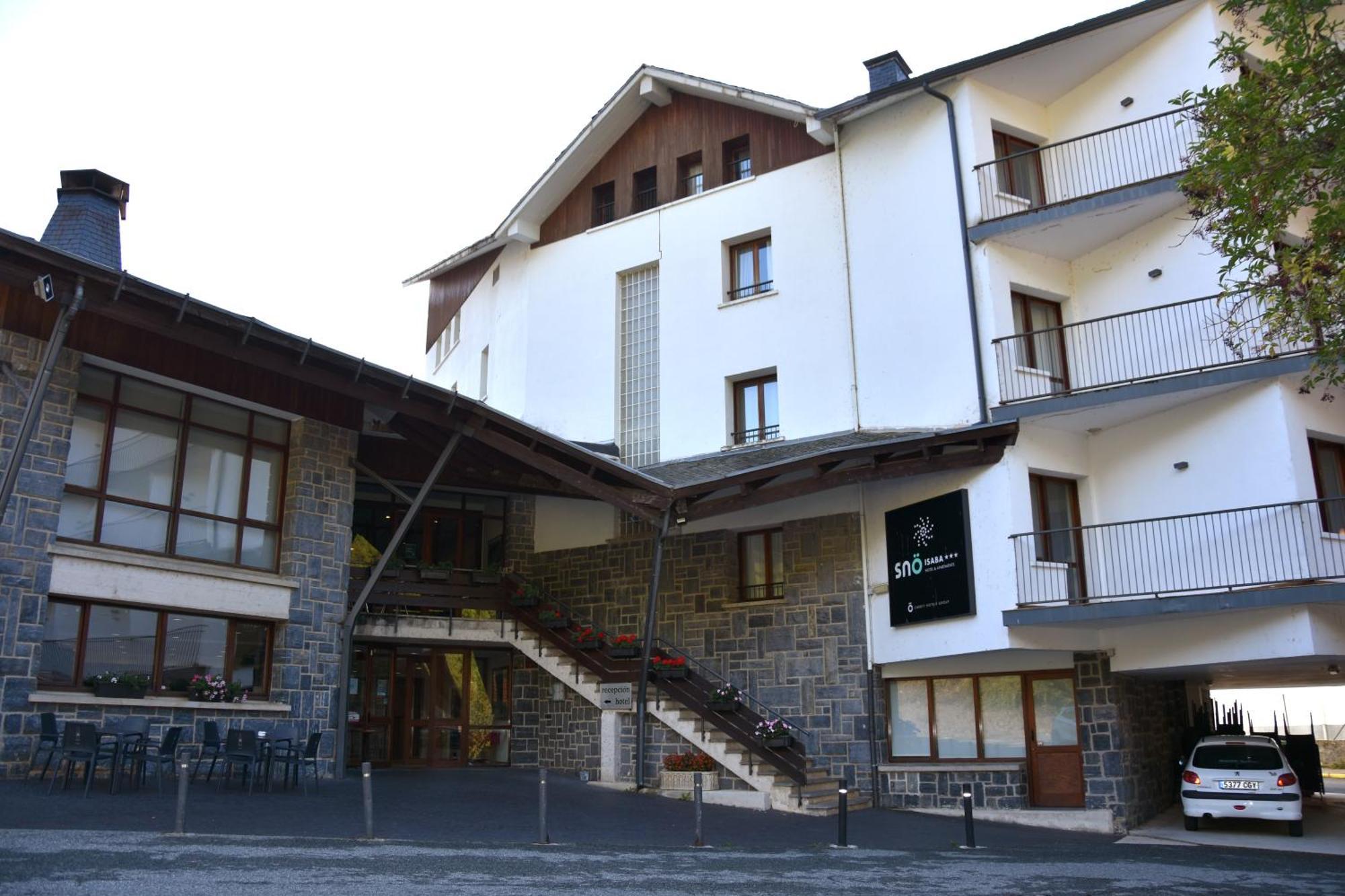 Hotel Y Apartamentos Snoe Isaba Exteriér fotografie