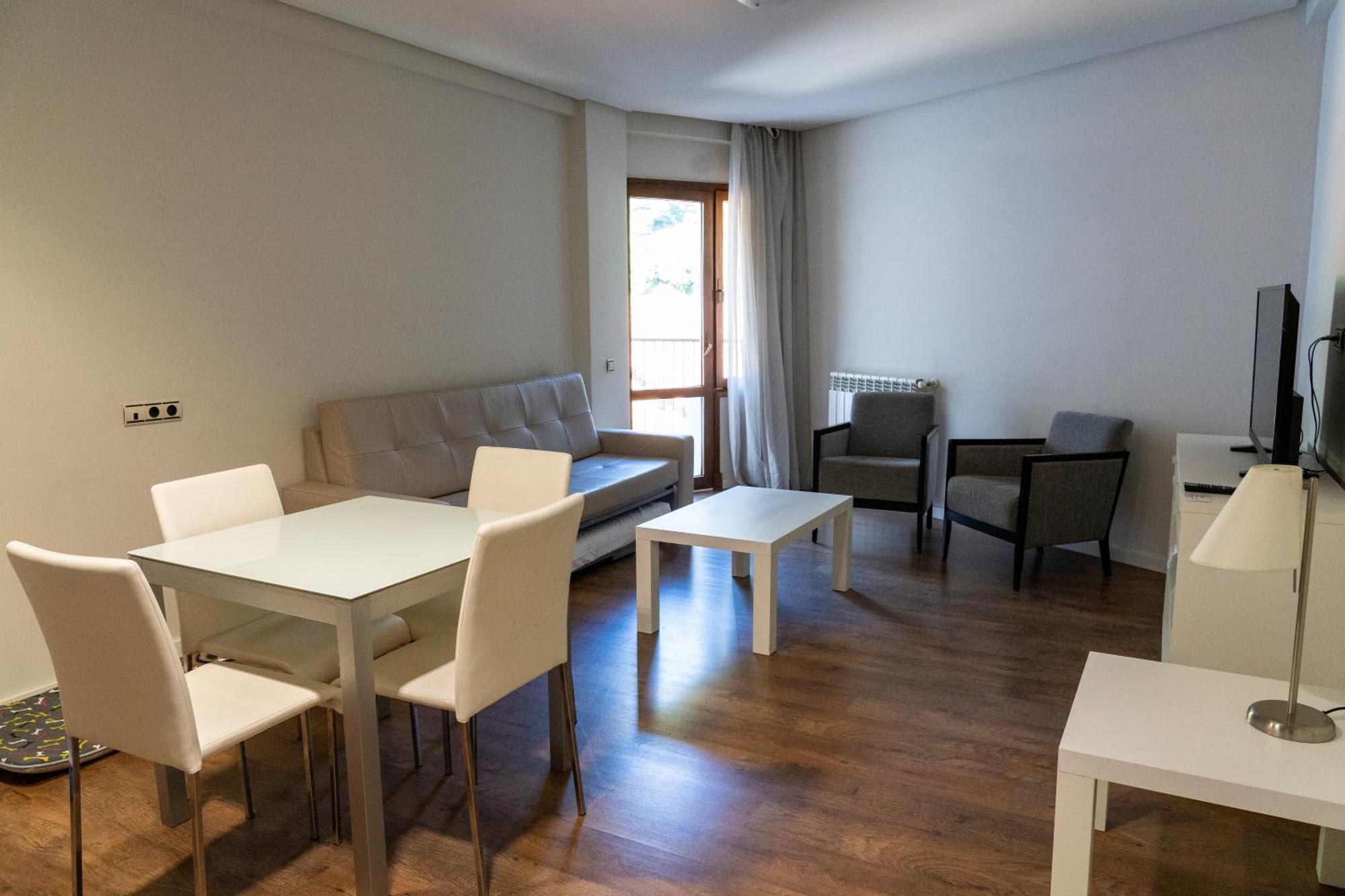 Hotel Y Apartamentos Snoe Isaba Exteriér fotografie